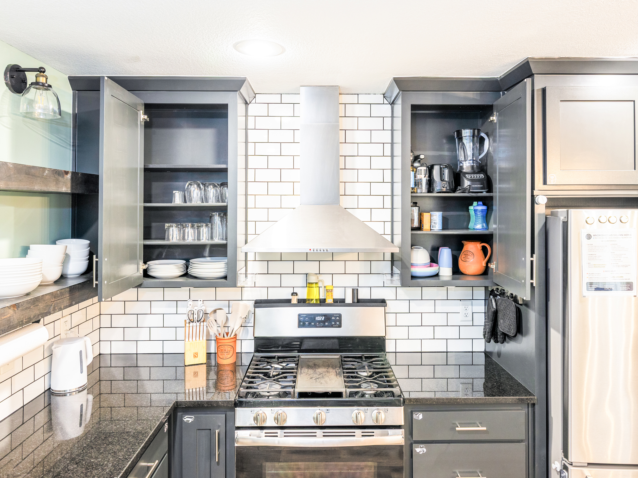 Enjoy a fully equipped kitchen stocked with cookware, dishes, glassware, and serving essentials. Extended-stay guests will appreciate the thoughtful organization and storage space.