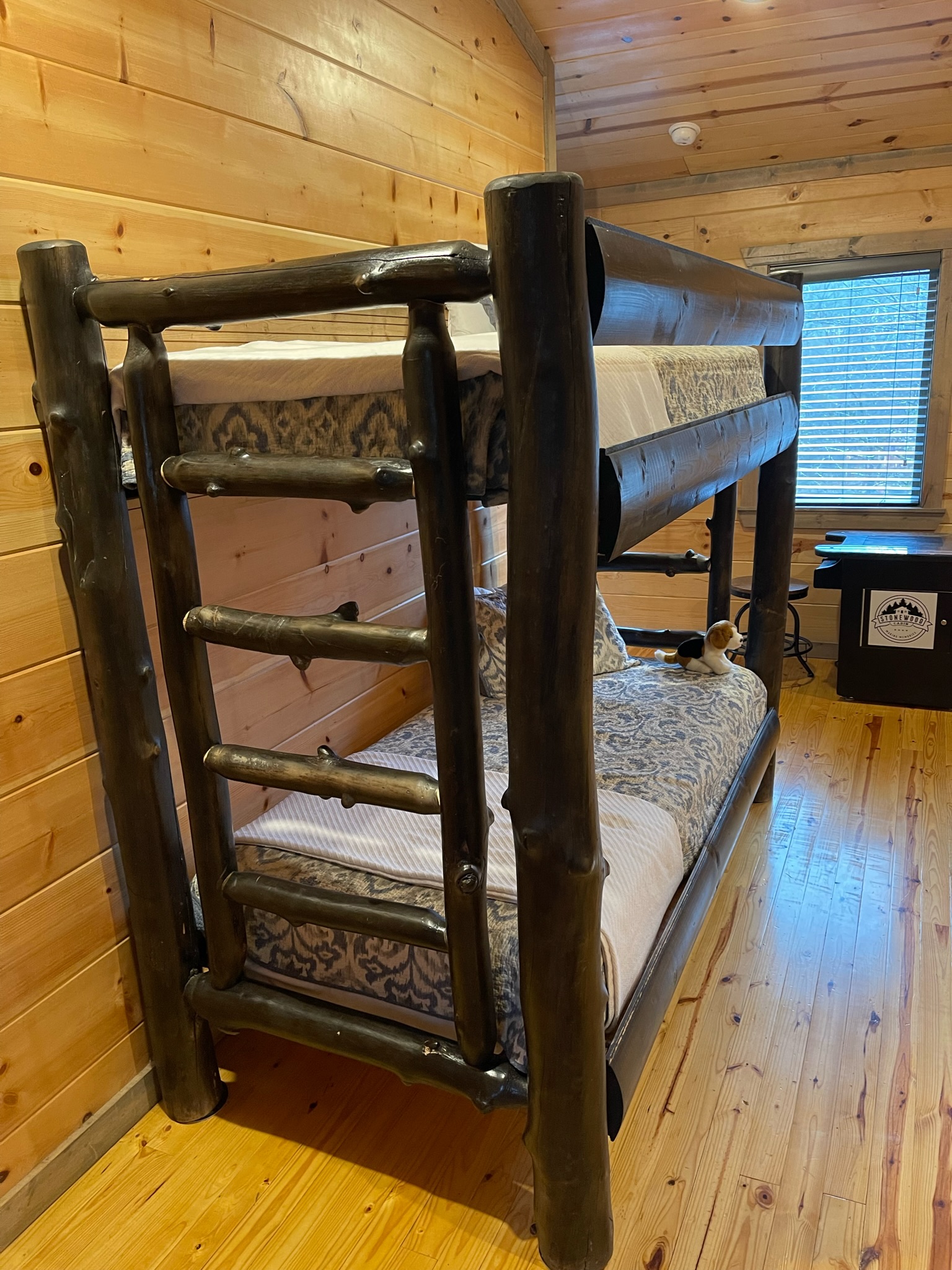 bunk room