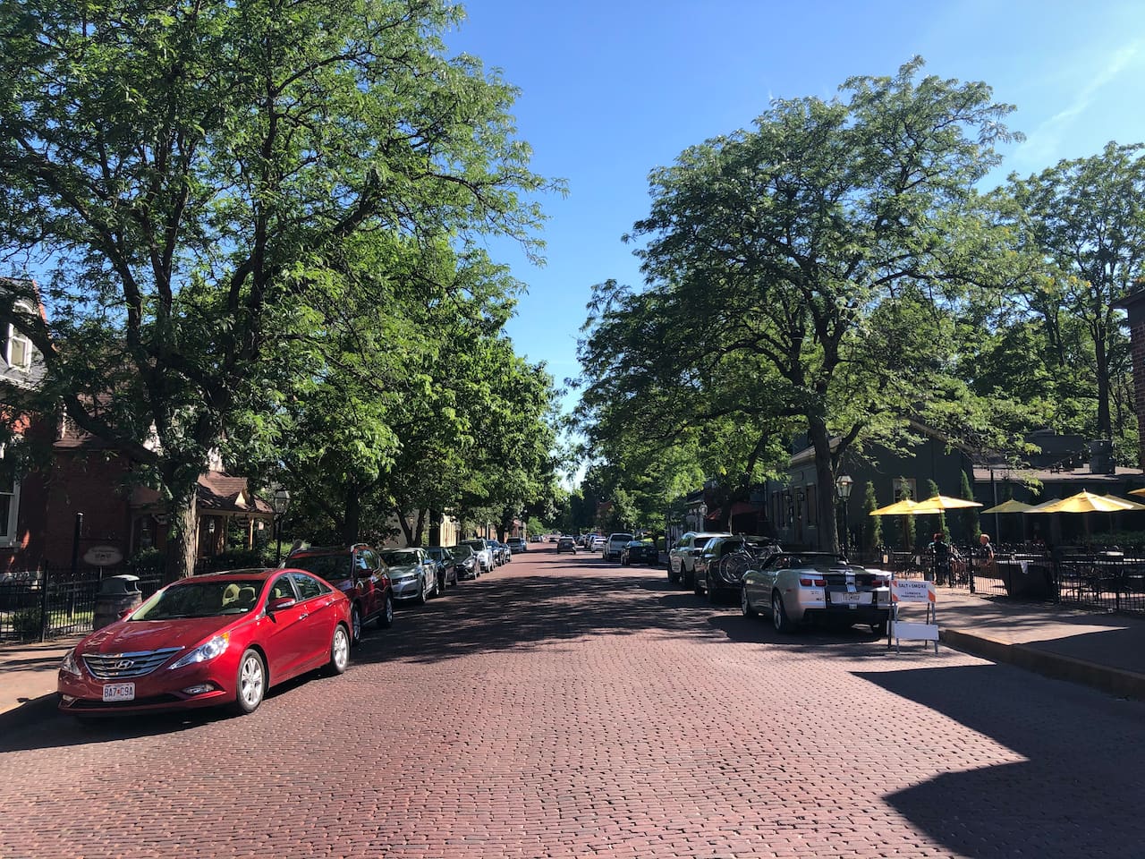 Cobblestone street with shops and restaurants! 