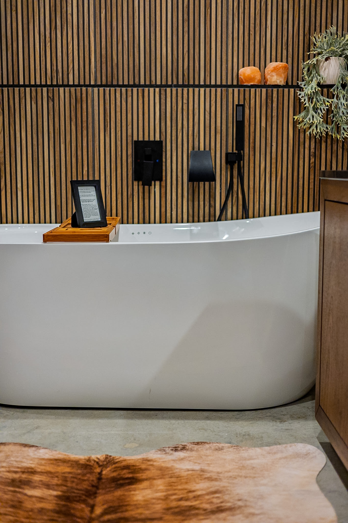 Jacuzzi Soaker Tub
