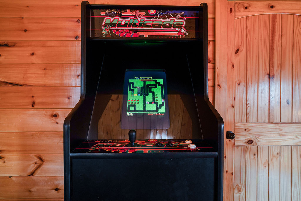 Multicade Arcade featuring Pac-Man, Donkey Kong, and Galaga- 60 total games!