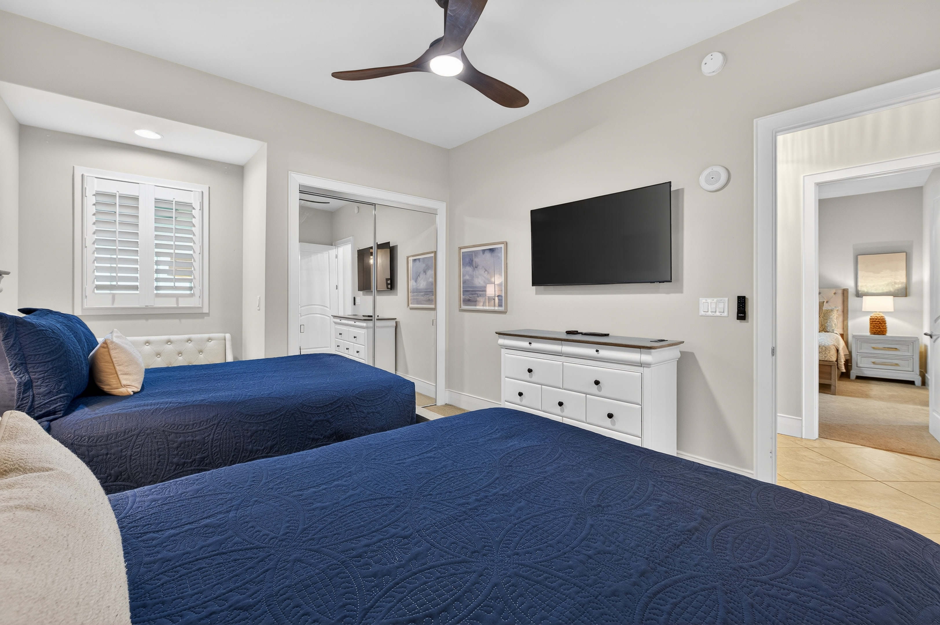 Third bedroom, two full size beds