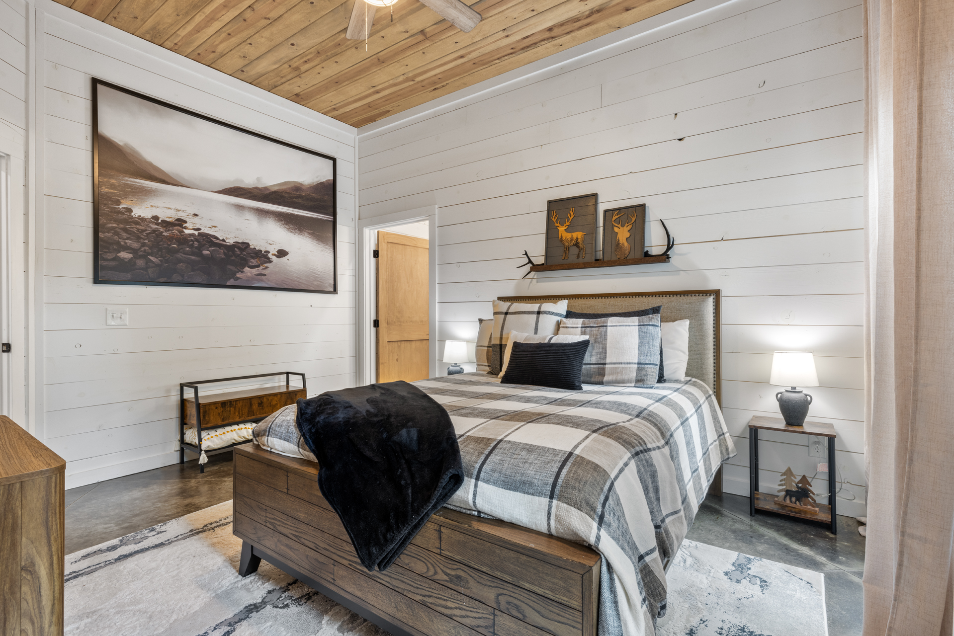 Deer Guest Bedroom