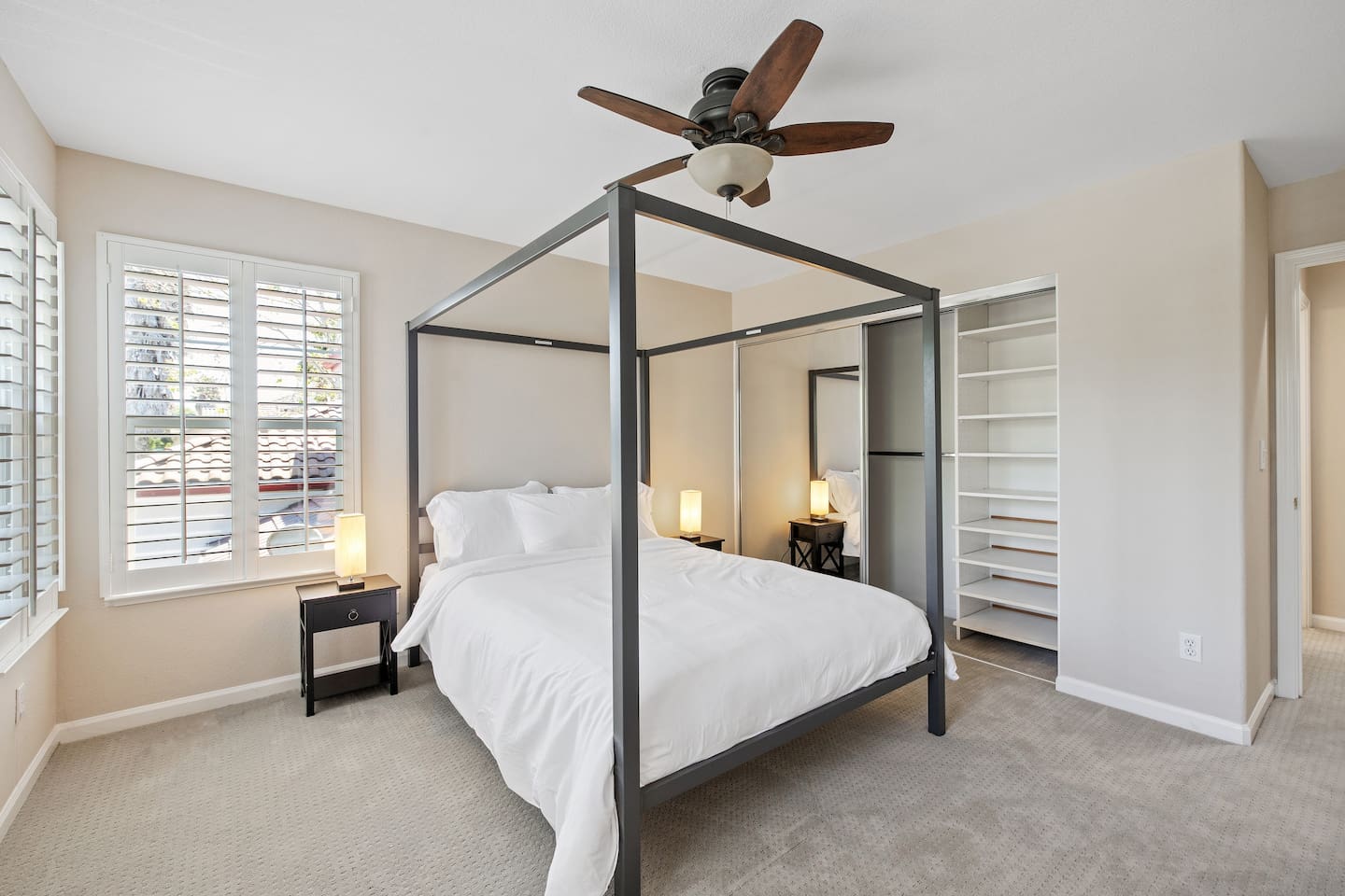 Bedroom 3 With Queen bed