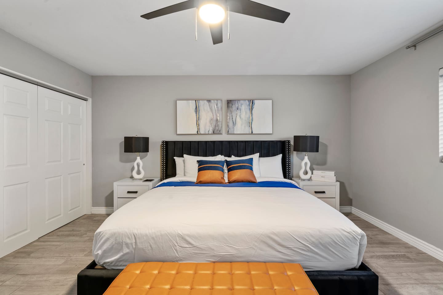 Bedroom 1, downstairs, king