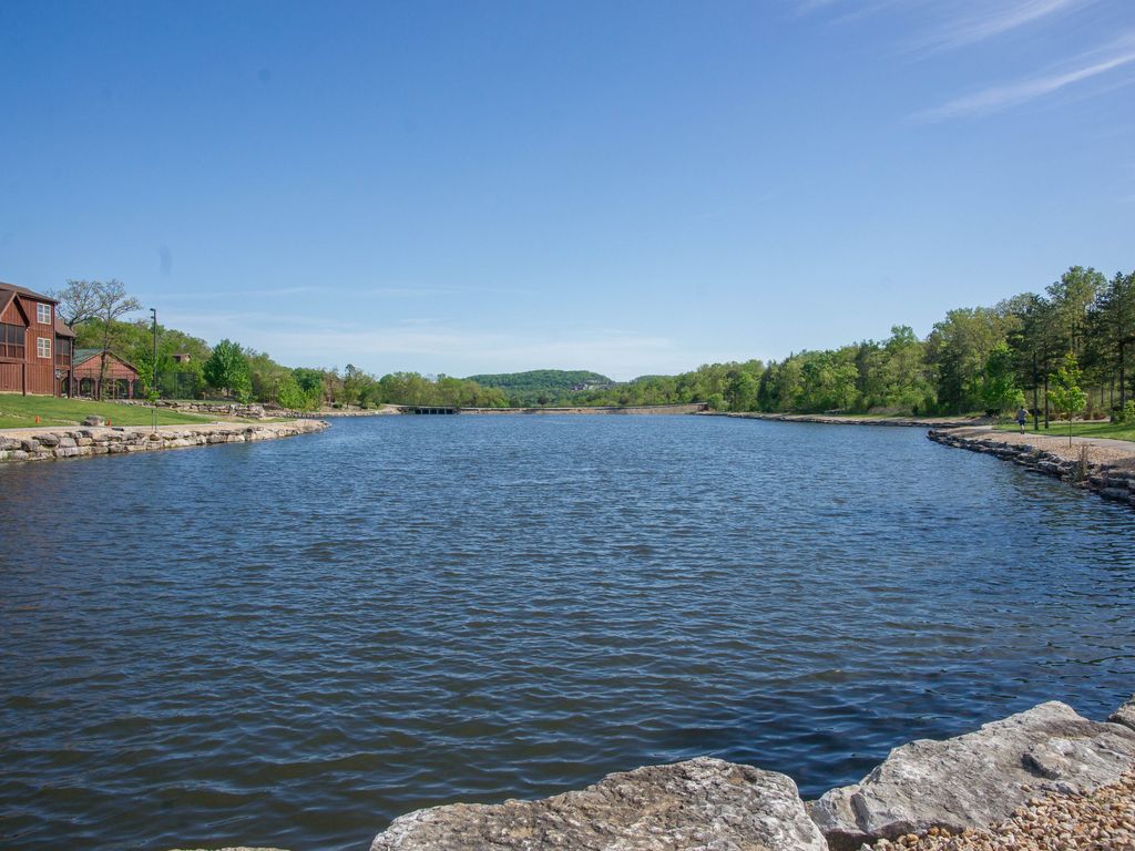 Bring your fishing poles and enjoy the catch-and-release pond!