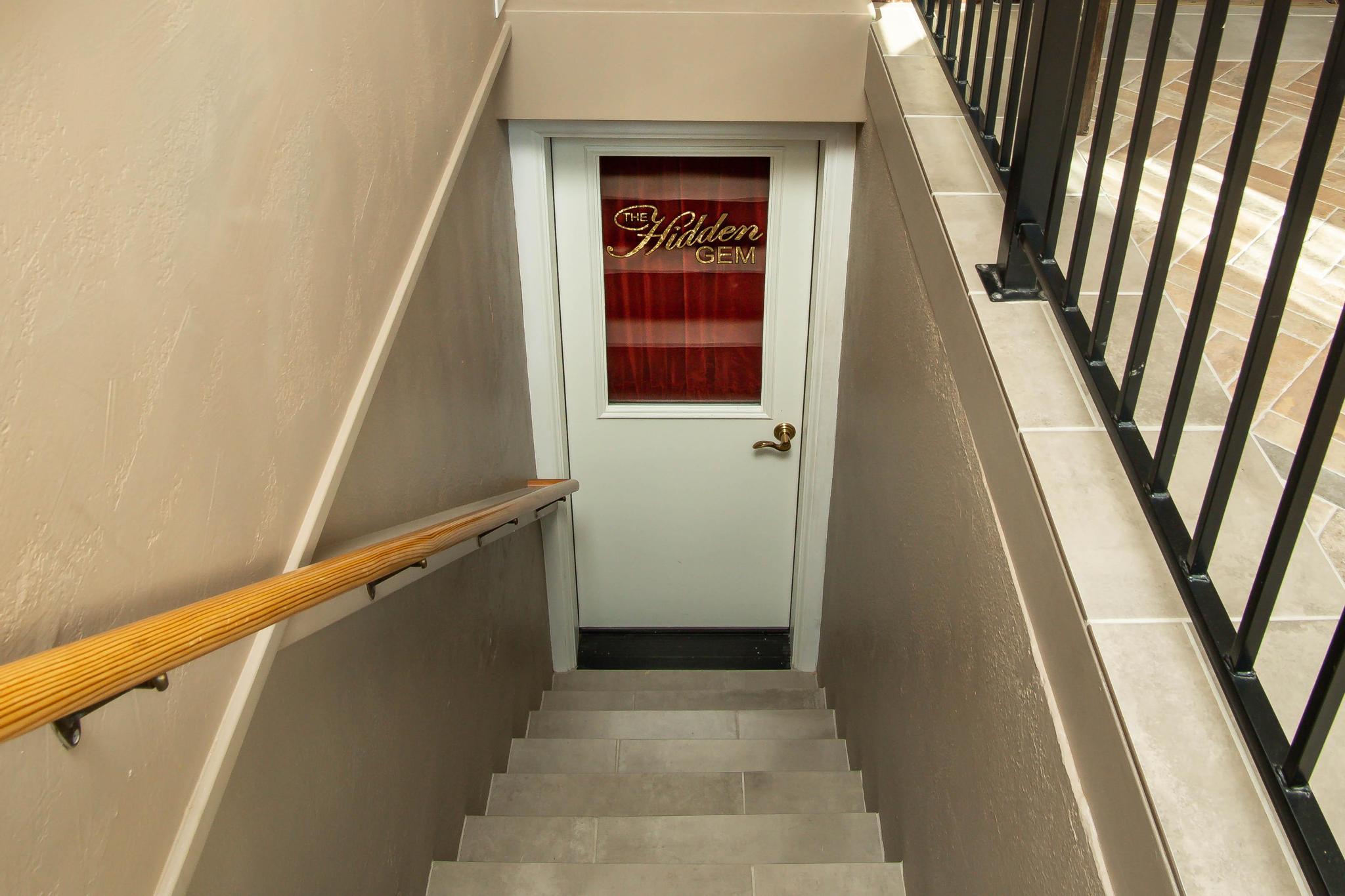 The Hidden Gem - downstairs
