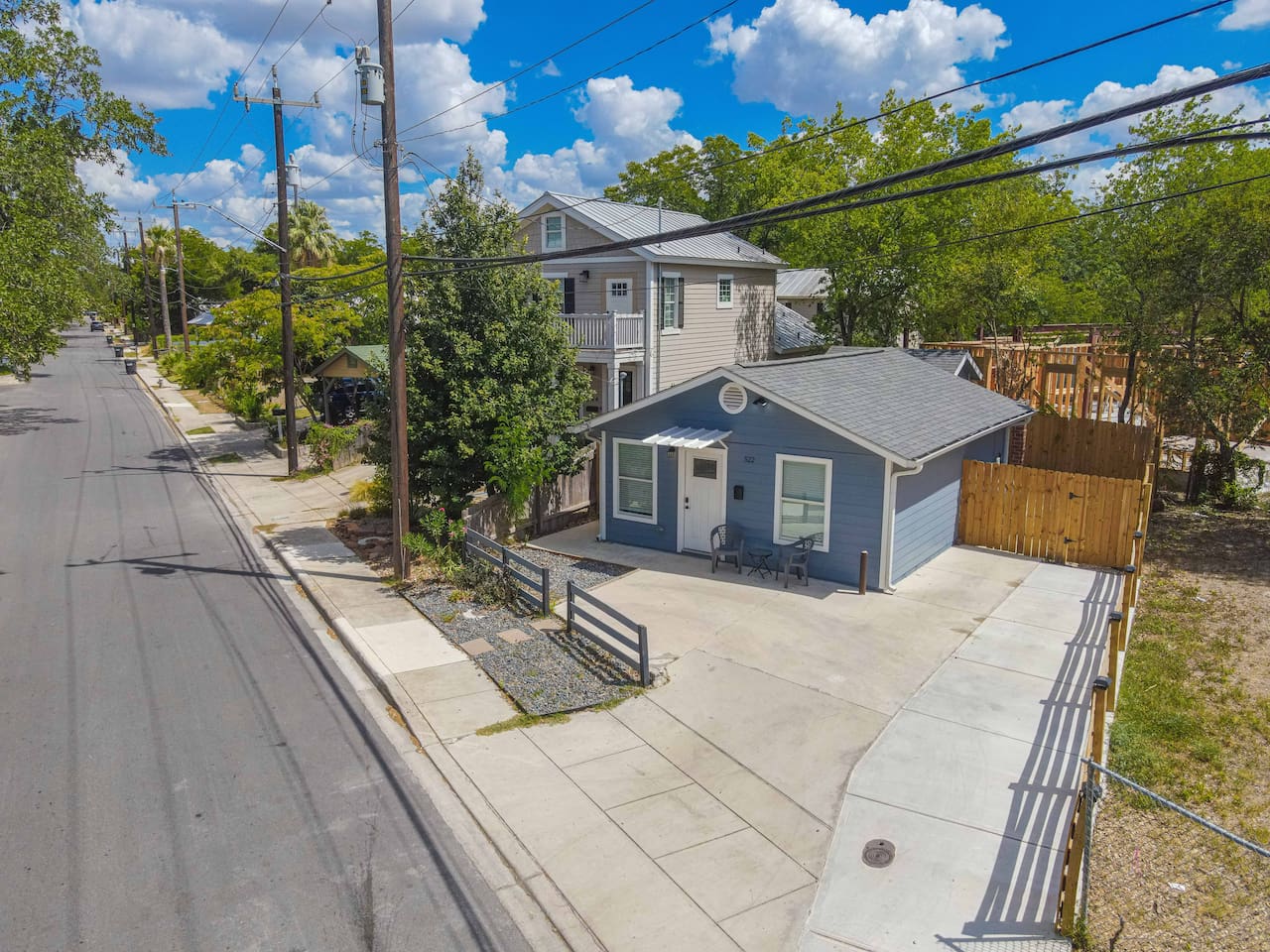 Aerial of exterior and driveway