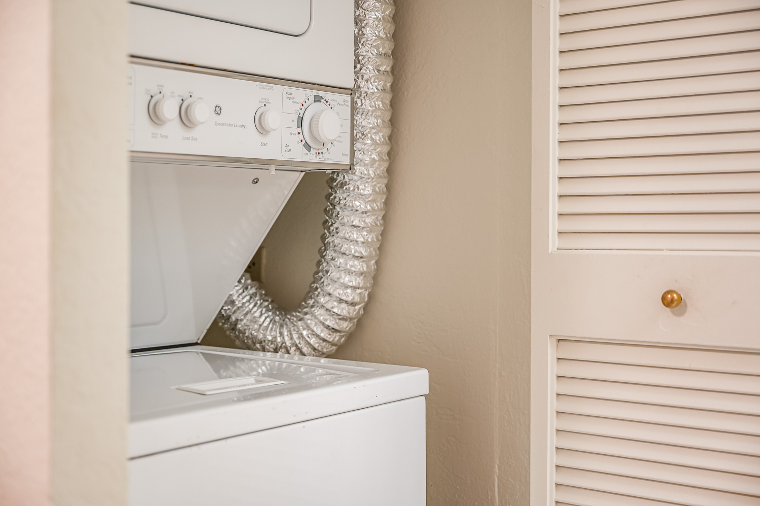 Washer/dryer to keep your clothes and swimwear fresh