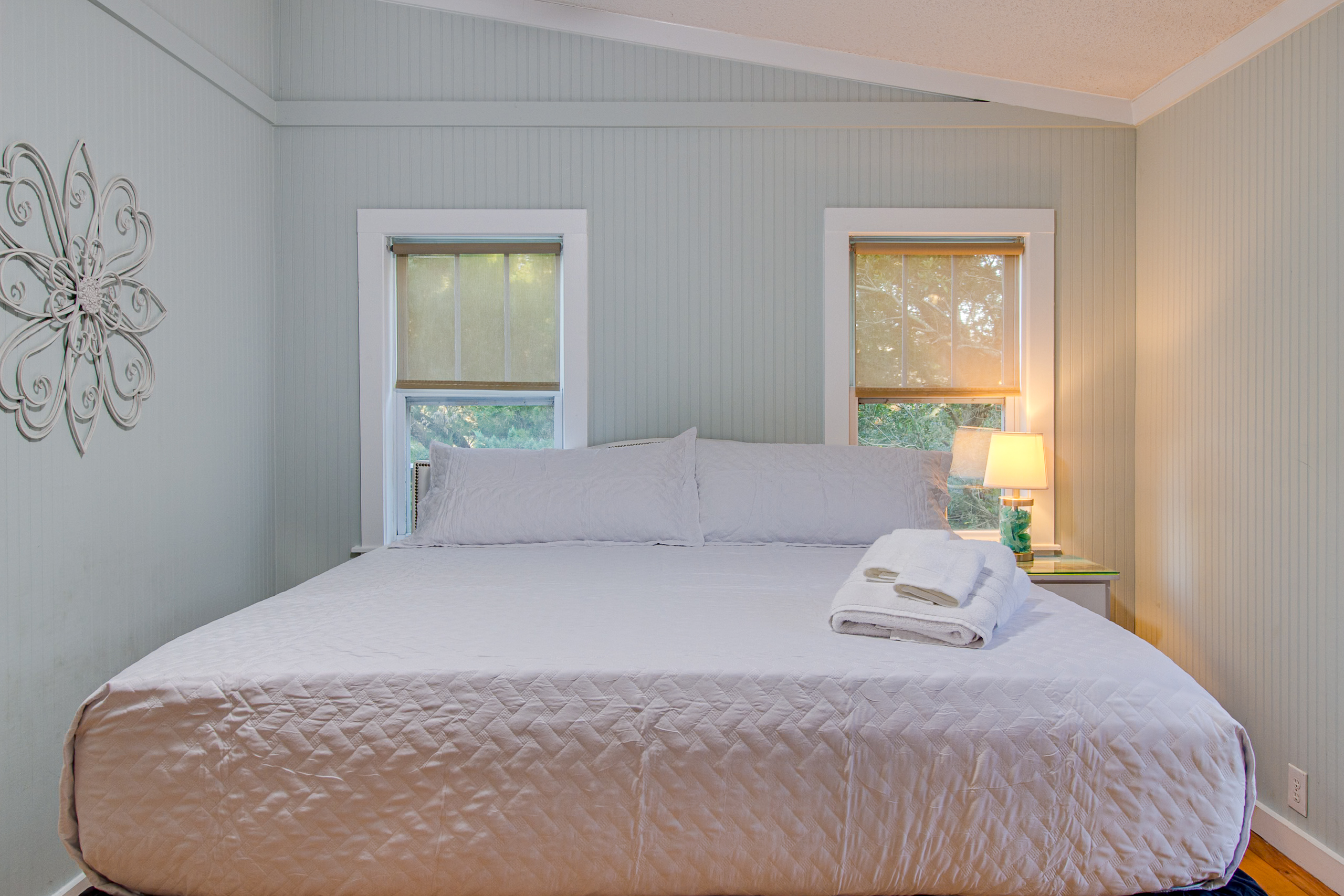 Bedroom 1: Bed Linens & Bath Towels Provided