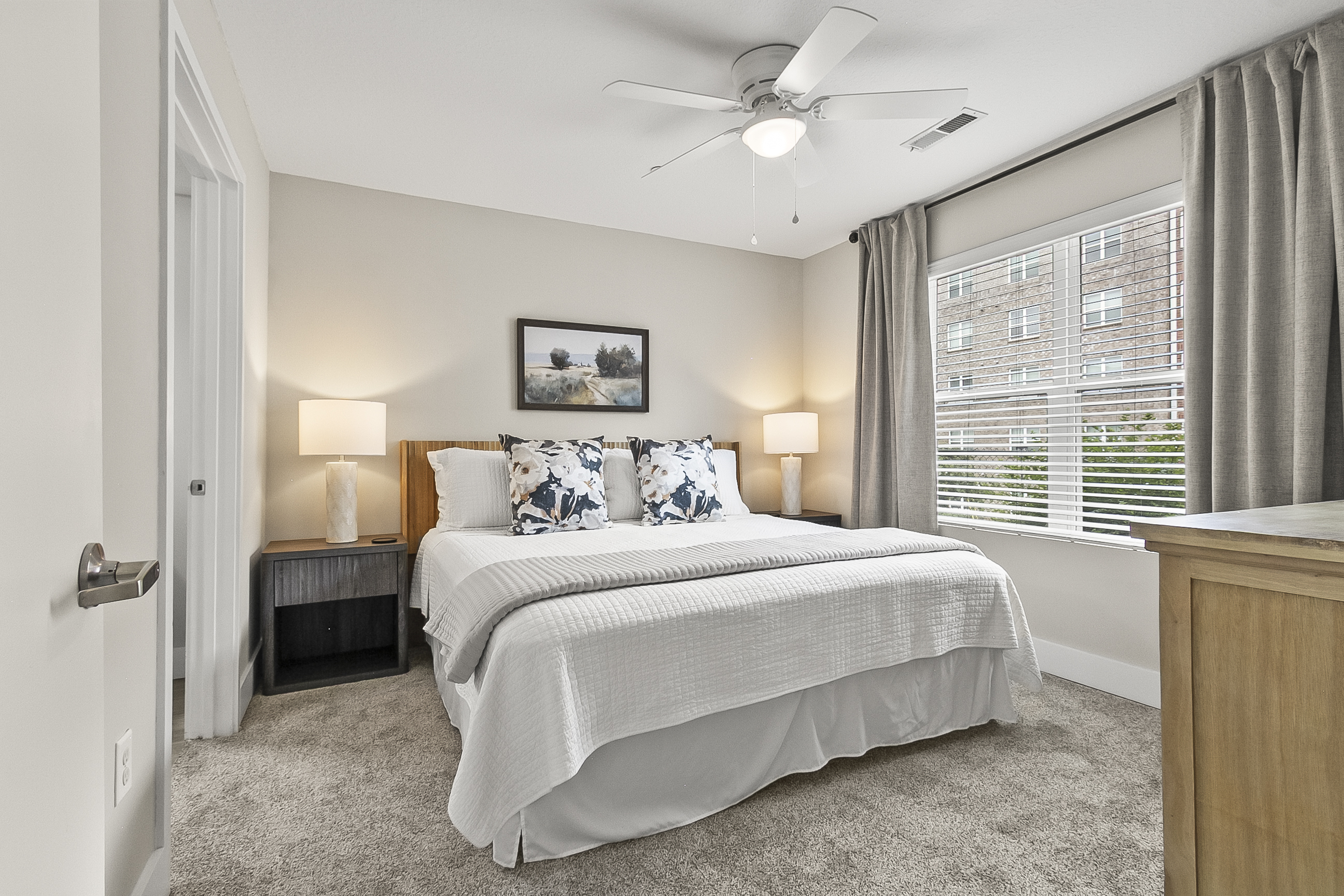 King Bedroom 1