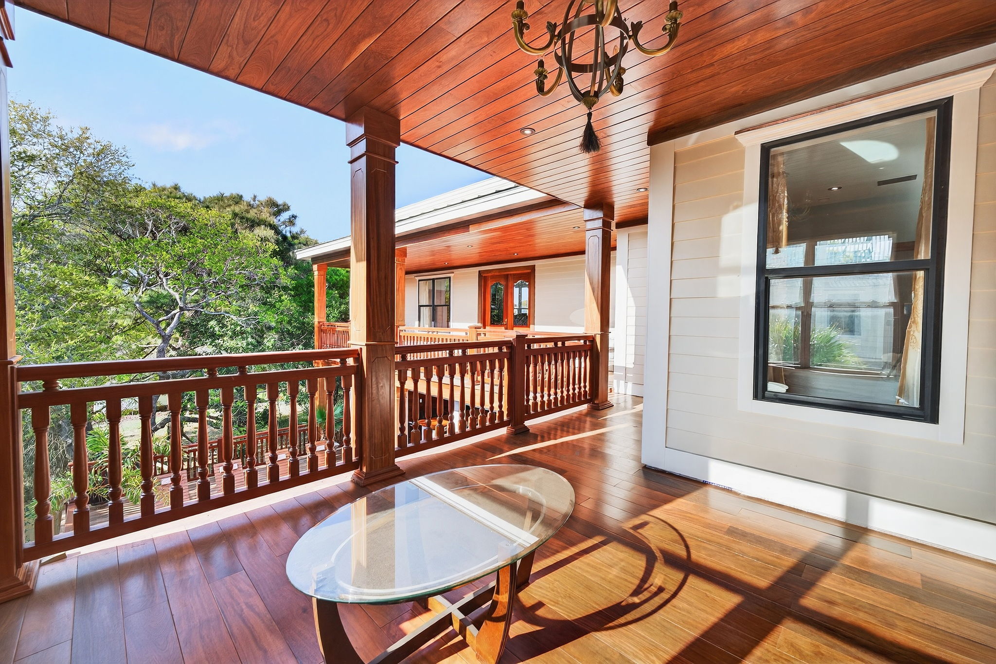 Back Porch | Rosewood Retreat | 2605 Palm Blvd, Isle of Palms, SC | IOP Escapes
