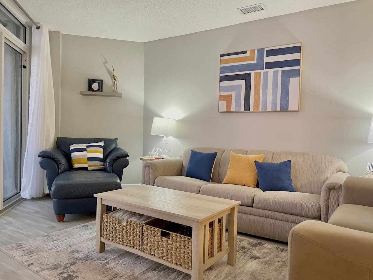 Queen Size pullout Sofa 
