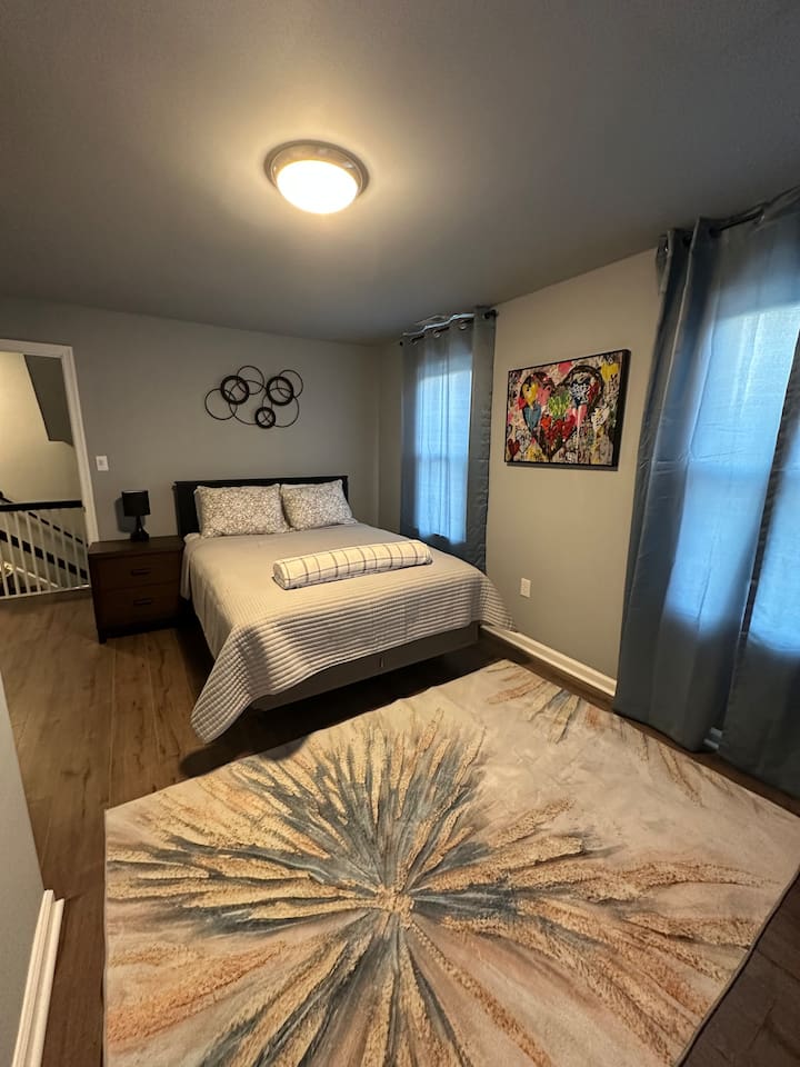 2nd floor bedroom with queen bed