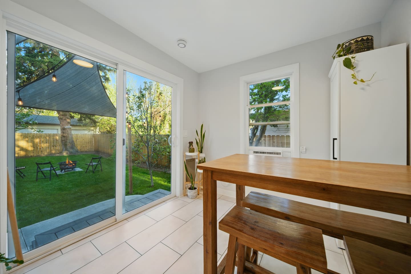 View to the outdoors from the Breakfast nook table. 