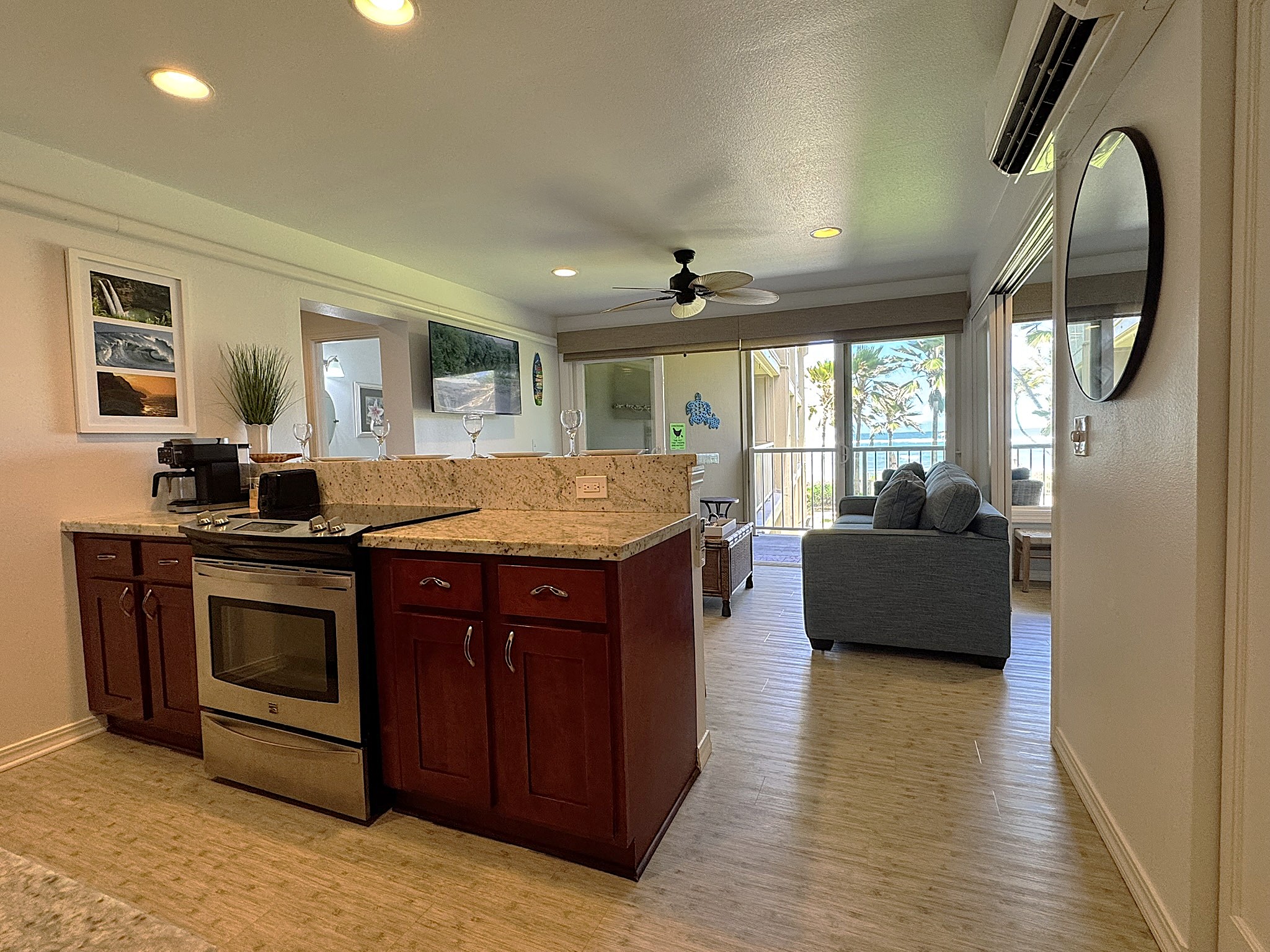 Full kitchen