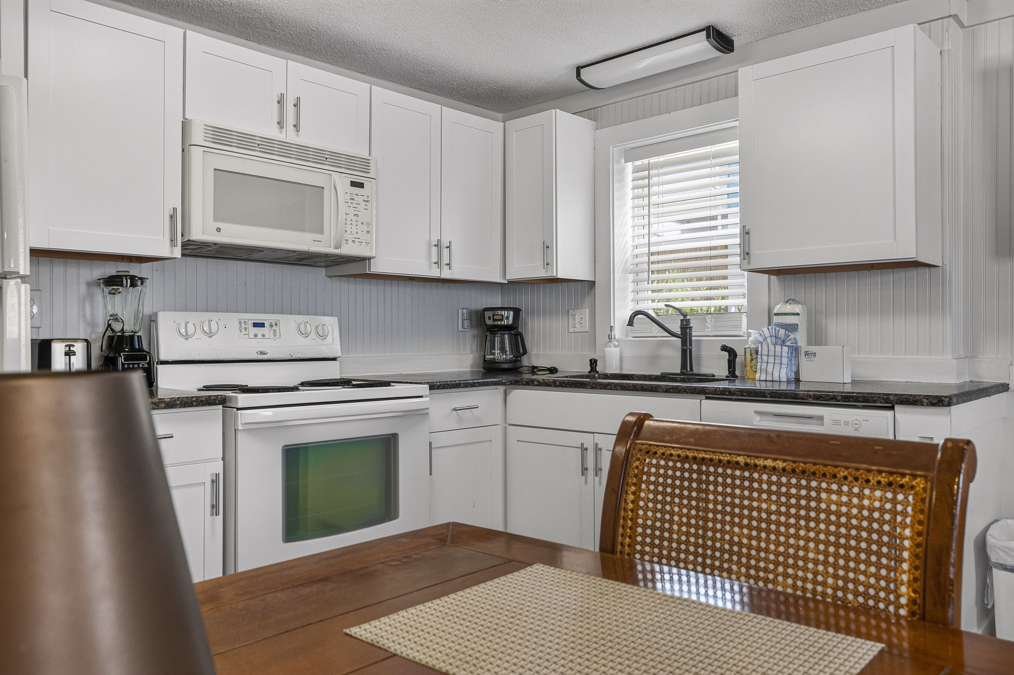 Full kitchen in Unit 2