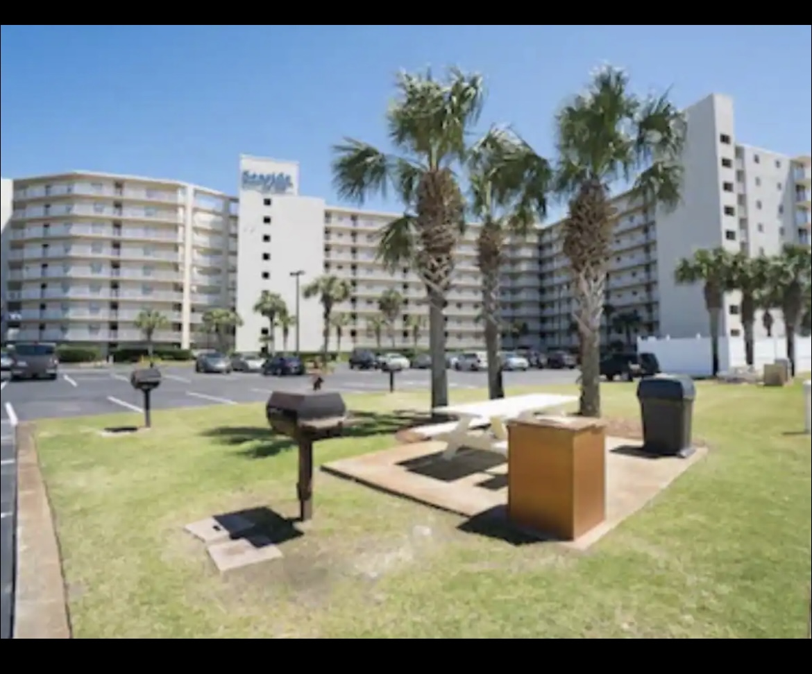 Outdoor grilling and Seating areas 