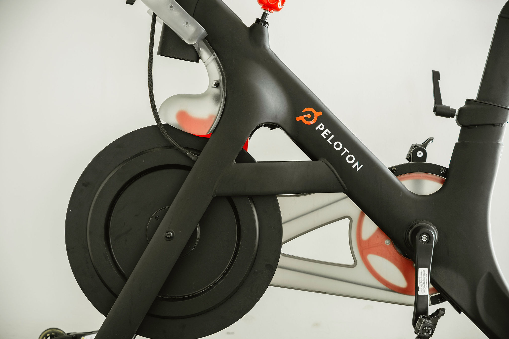 Peloton, kettlebells and yoga mats available for your use