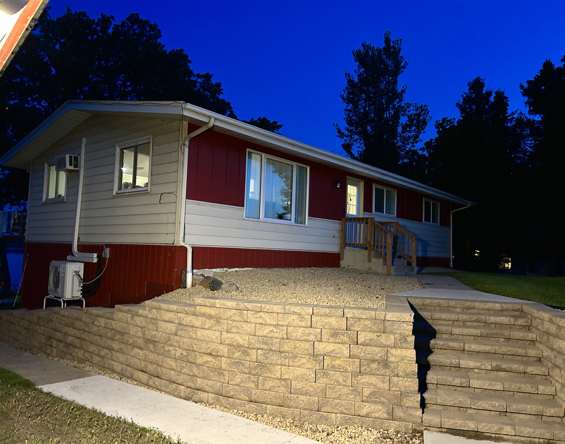 Motion sensing spotlight for front entry stairs