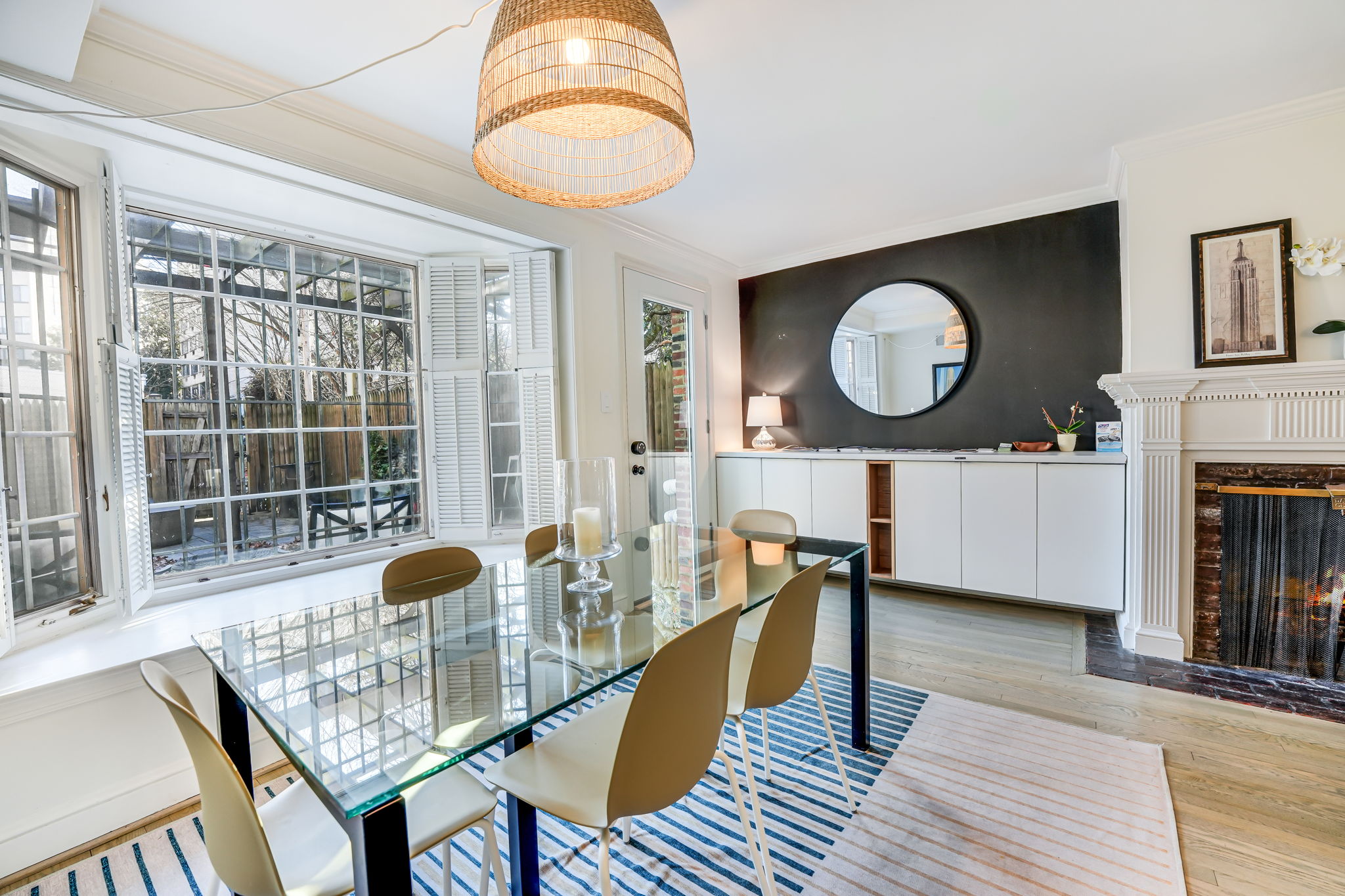 Dining Room: Seating for 6, Desk, Rear Door to Patio, Free Parking, EV Charging.