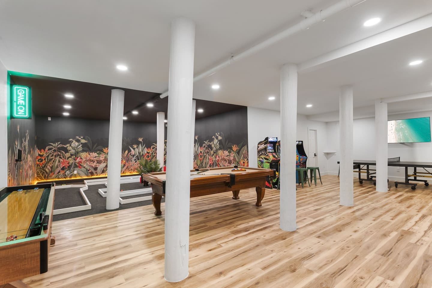 Destin’s Ultimate Game Room