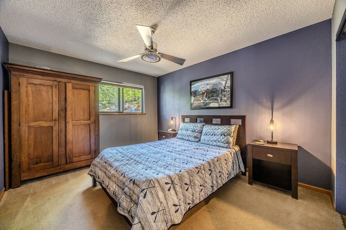 Main Level Bedroom - Queen