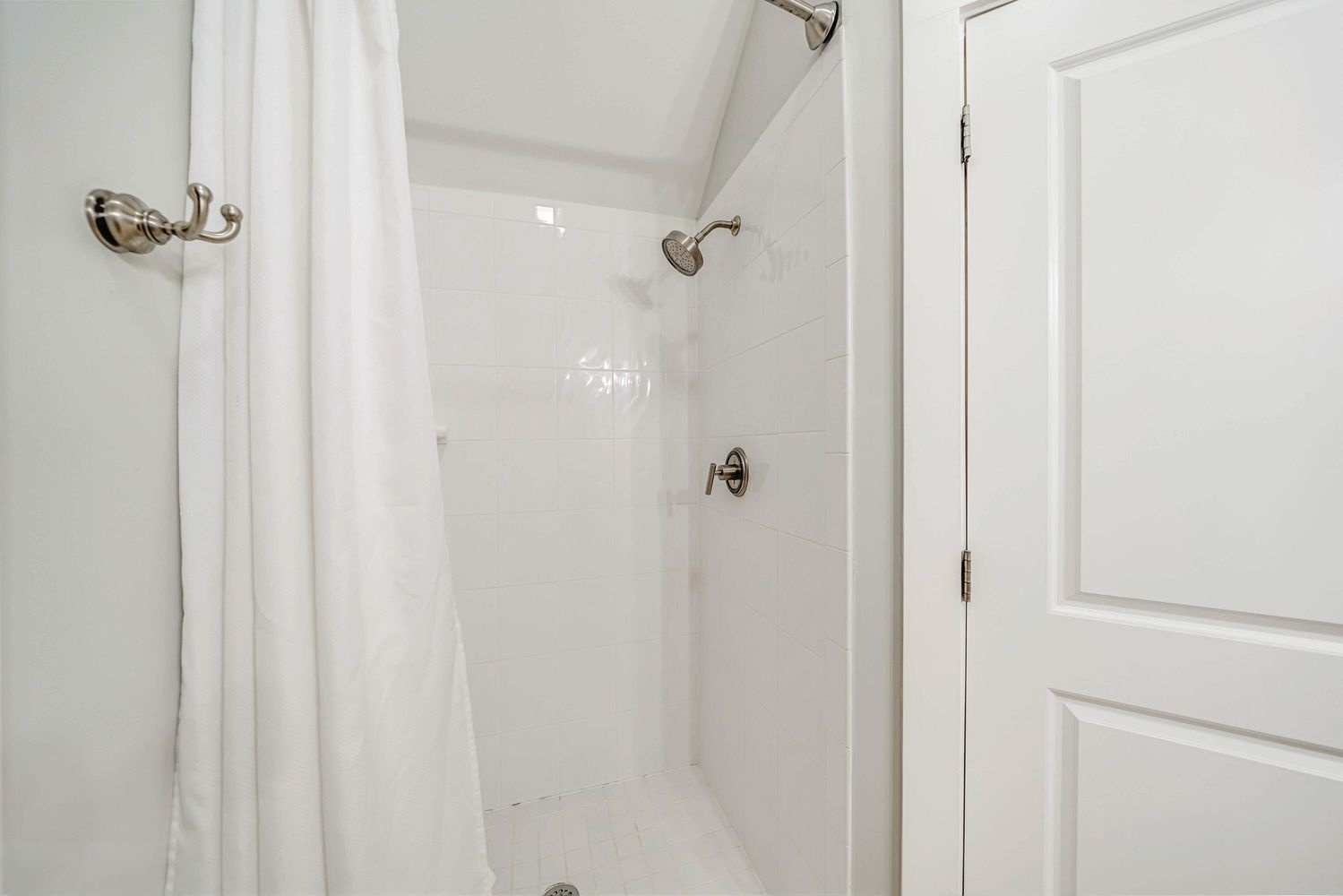 4th Bathroom