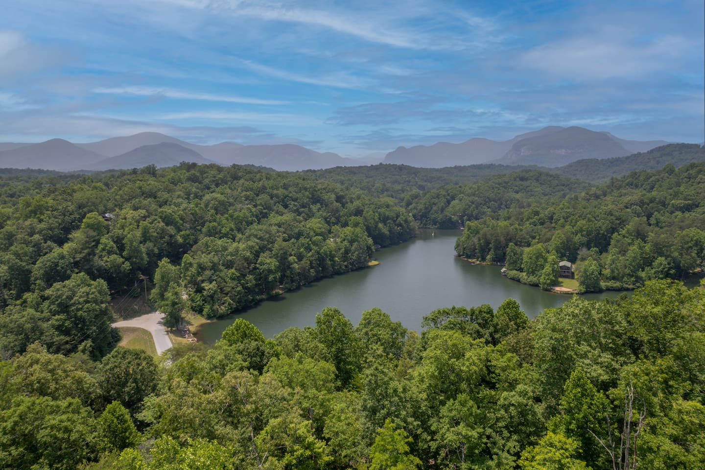 Drone view from the cabin=Mirror lake