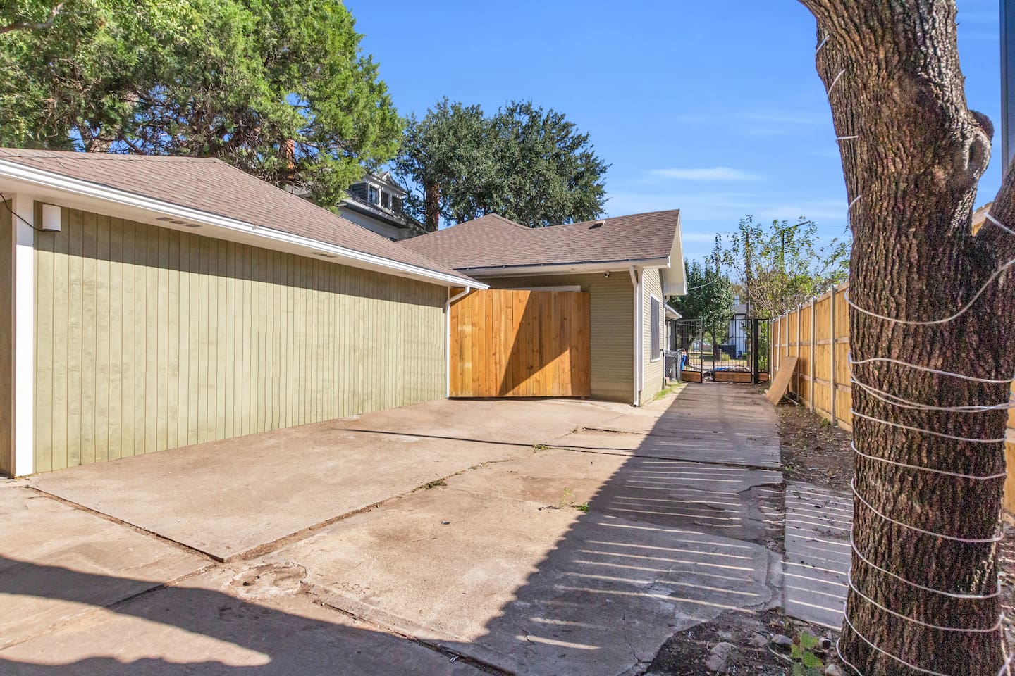 Arrive with ease with your own gated, well-lit driveway offers free on-site parking for up to two cars, ensuring a safe and convenient start to your Dallas stay.