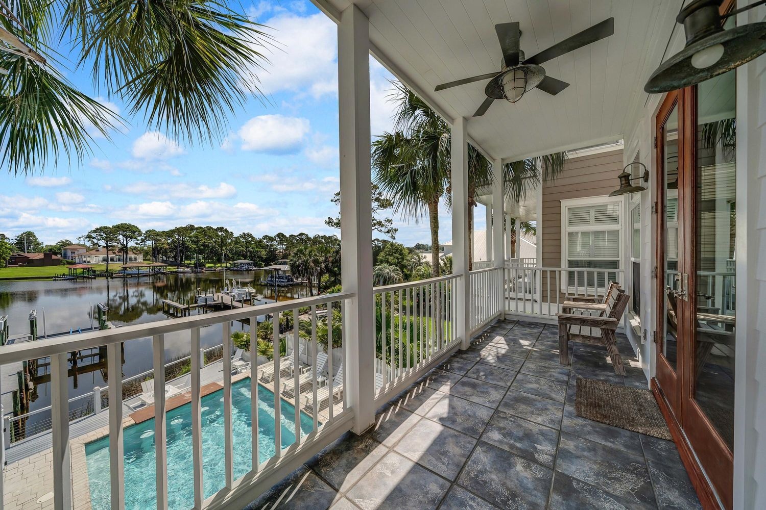 Private Deck