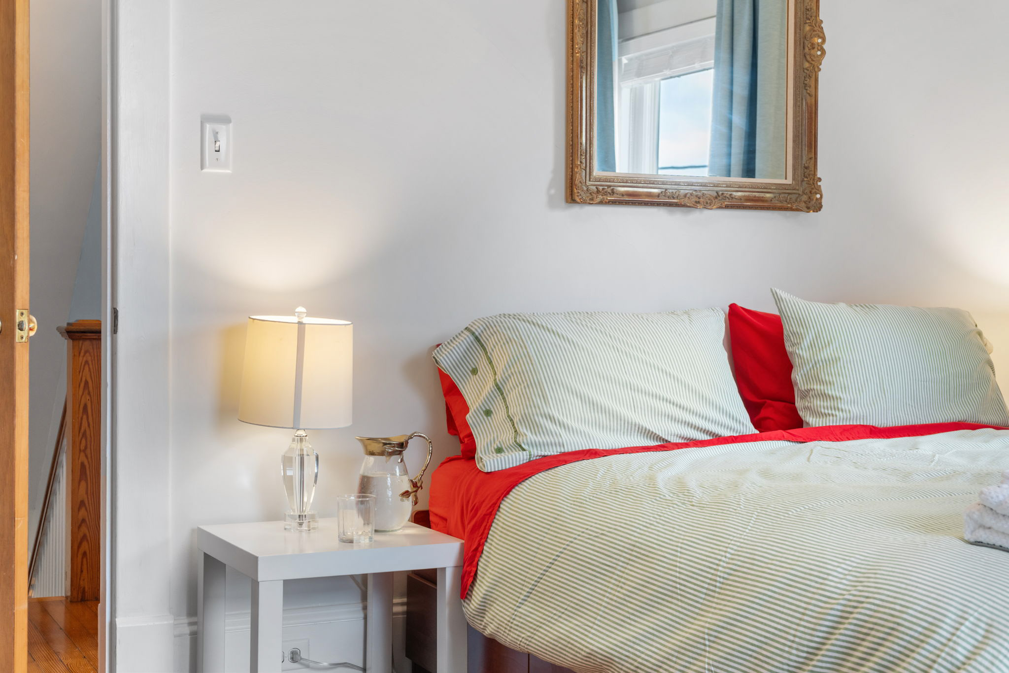 Queen Bed