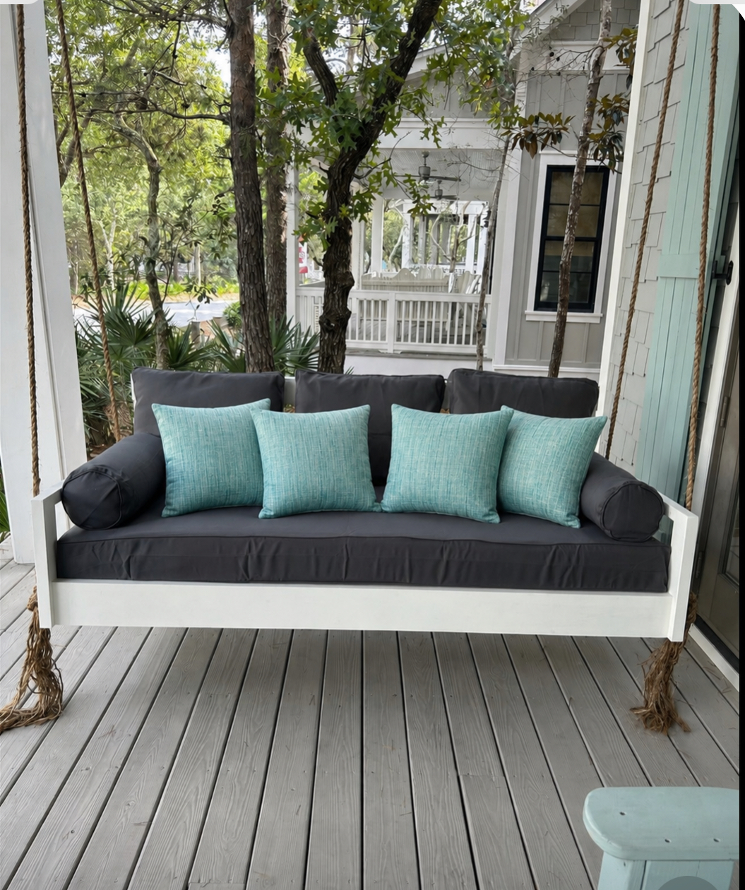 The perfect swing for an afternoon nap