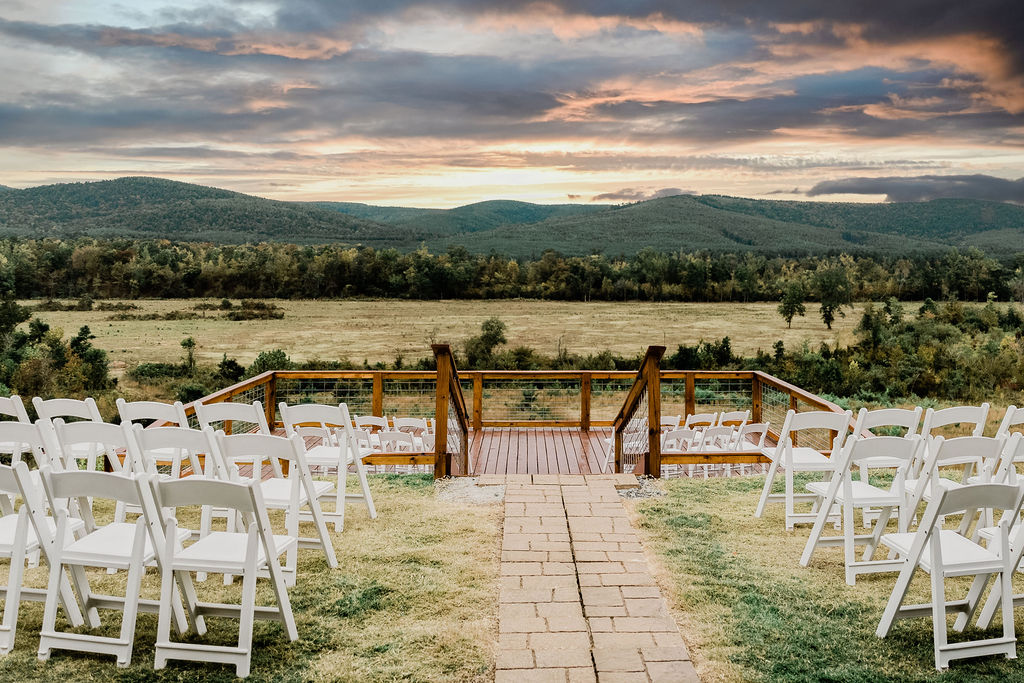 Mountain-view wedding ceremony setup at Sierra Sky near Broken Bow, Oklahoma.