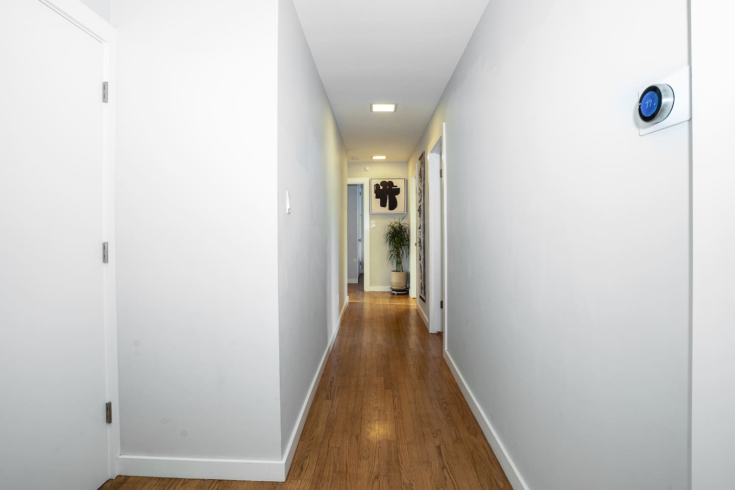 Hallway to bedrooms.