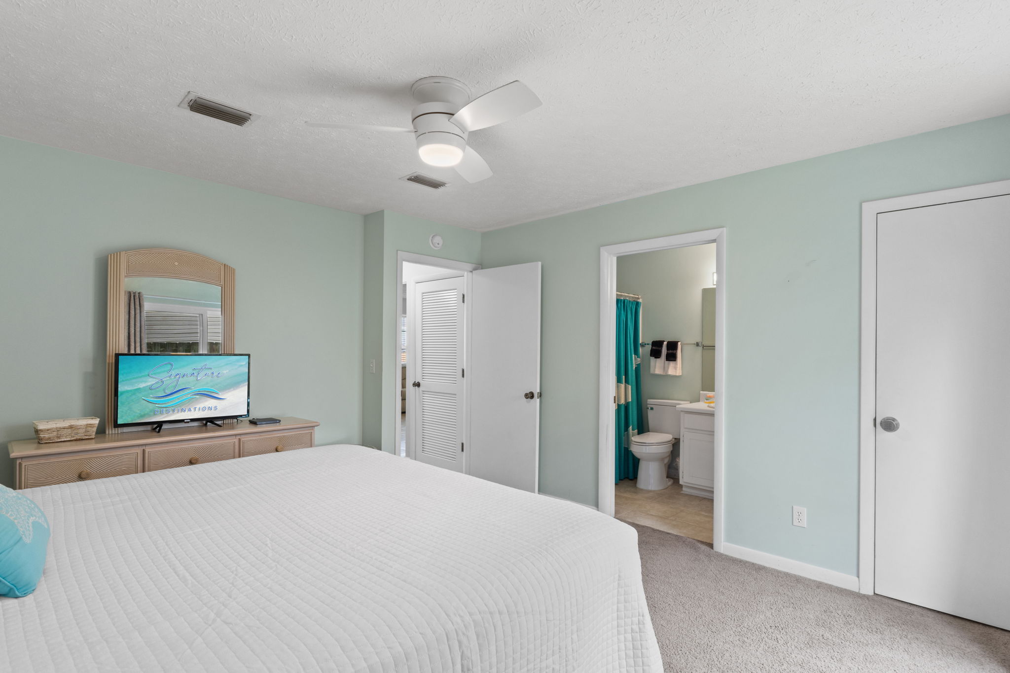 Master Bedroom with King Bed