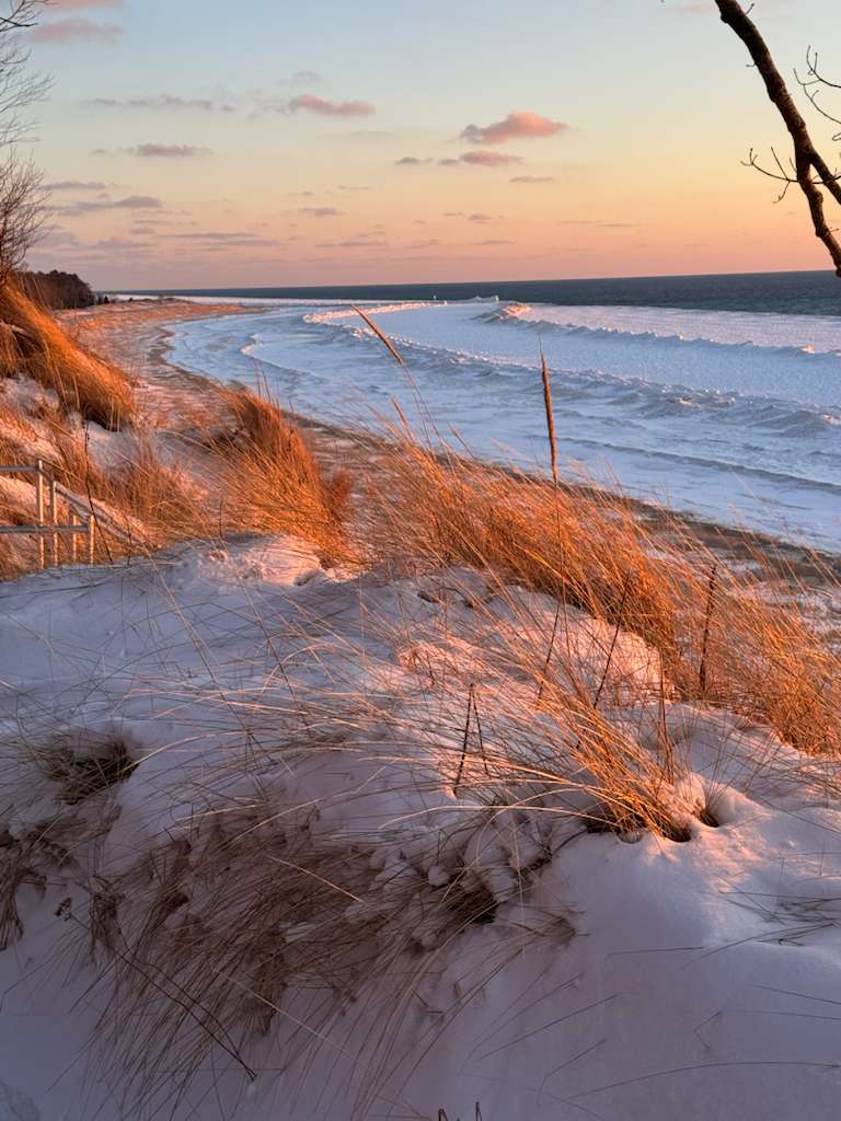 372 Feet of Lake Michigan beach