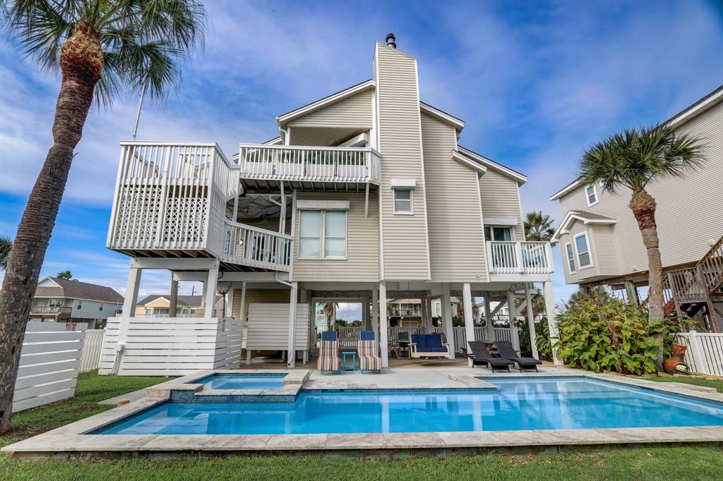 f857557a9c8240c6a51b866630c991ac | Beachhouse | Texas | TX | Vacation Homes | Galveston | Crystal Beach | Kokomo | Breezy Days | Beachfront Elegance | Sunrise Serenity | Southern Sands Property Management, LLC