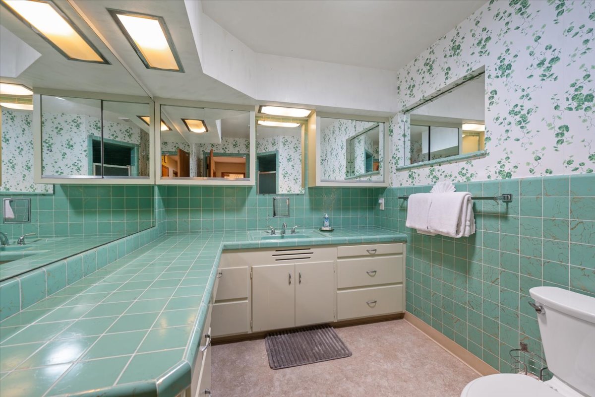 Hall Restroom 2 - Shower Only