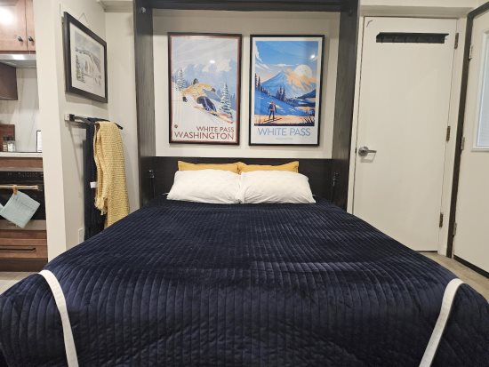 Murphy bed: Full-size bed.