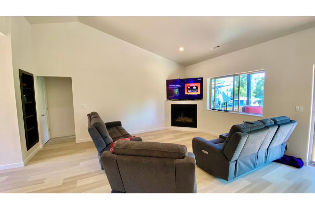 grants pass vacation home