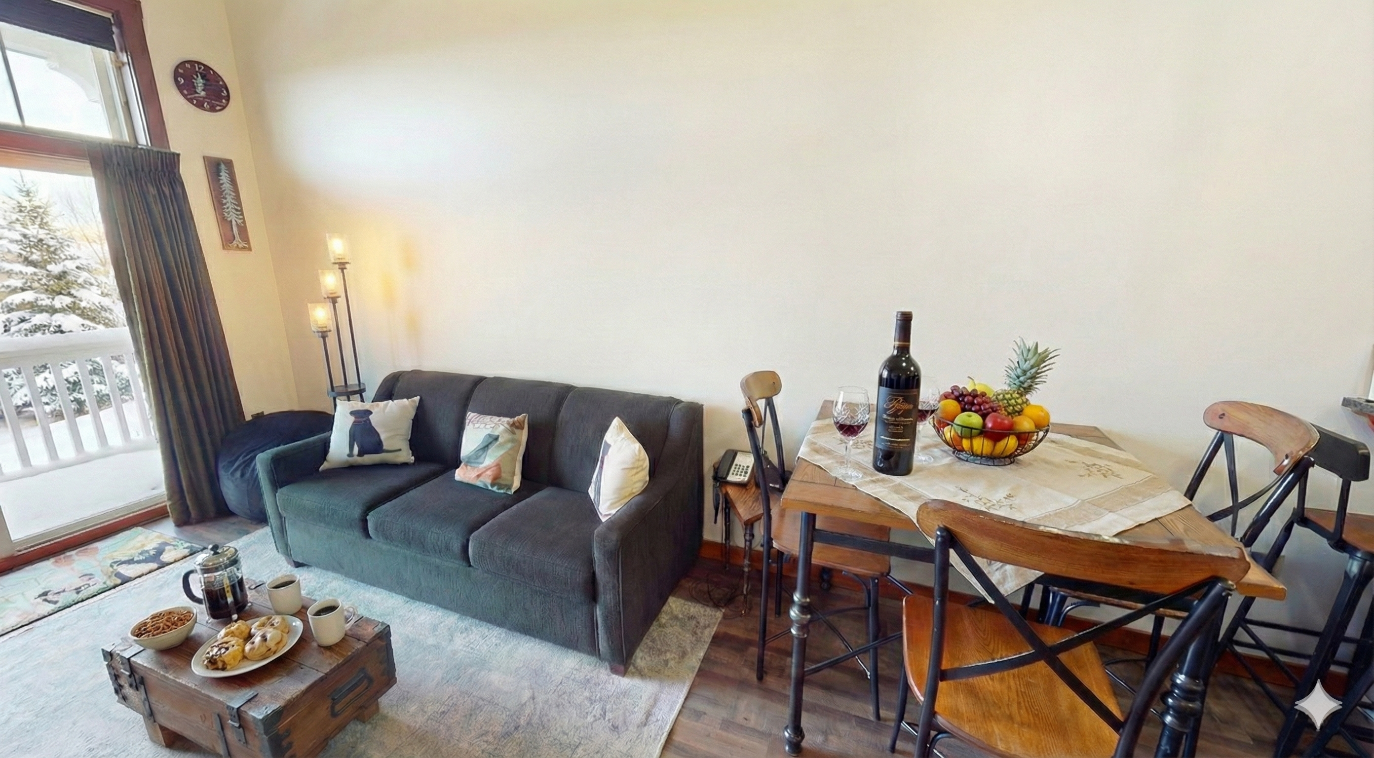 Ballhooter Skyline Penthouse: Ski-In/Out, Pool, Sleeps 6 by LUXSTAYUSA 4