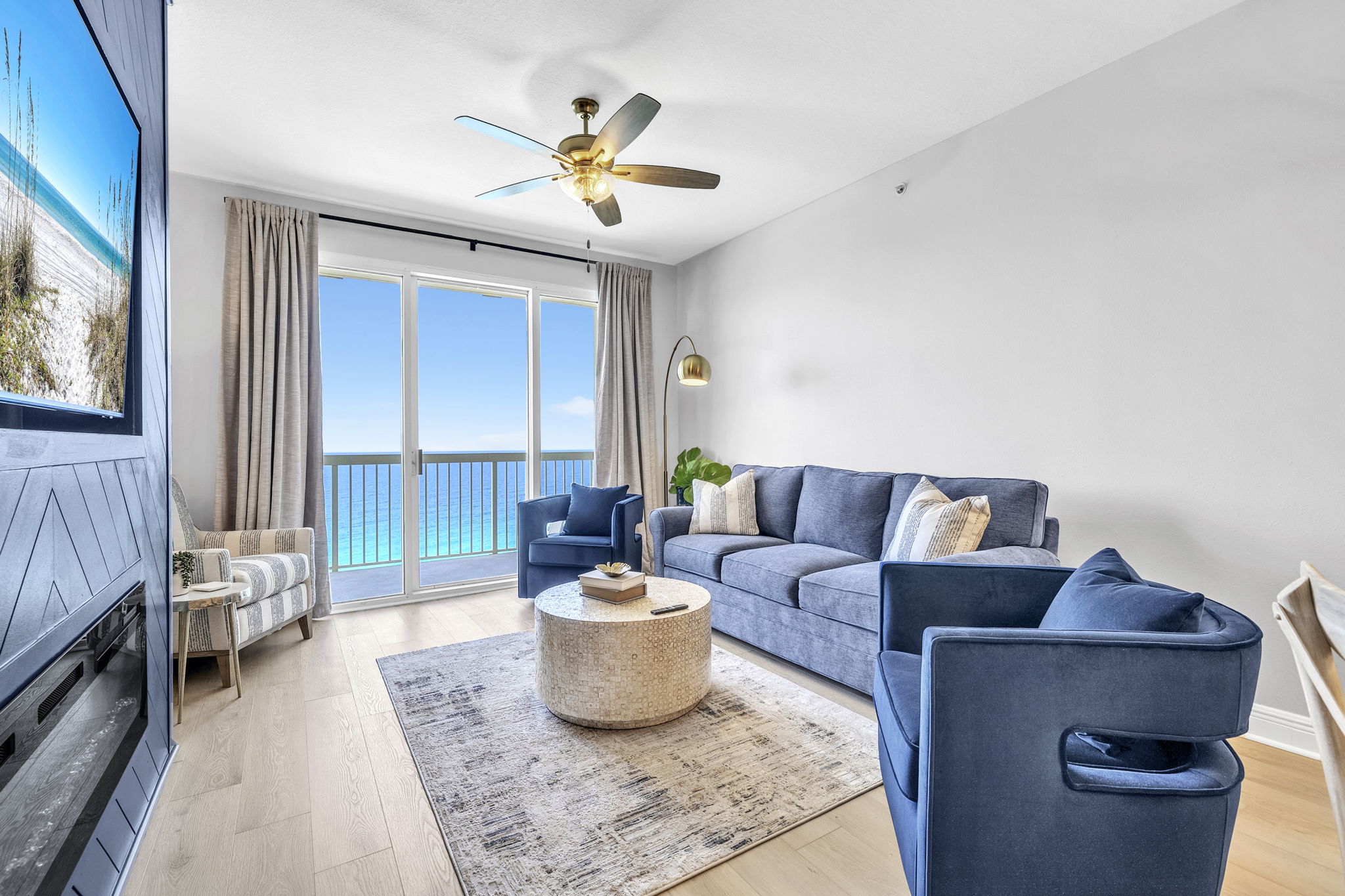 Unmatched Gulf views, right from your living room—step onto the balcony and soak it all in.