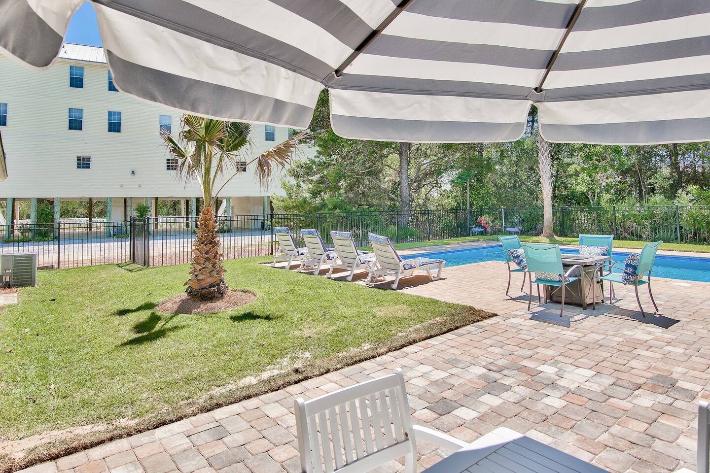 Private Pool