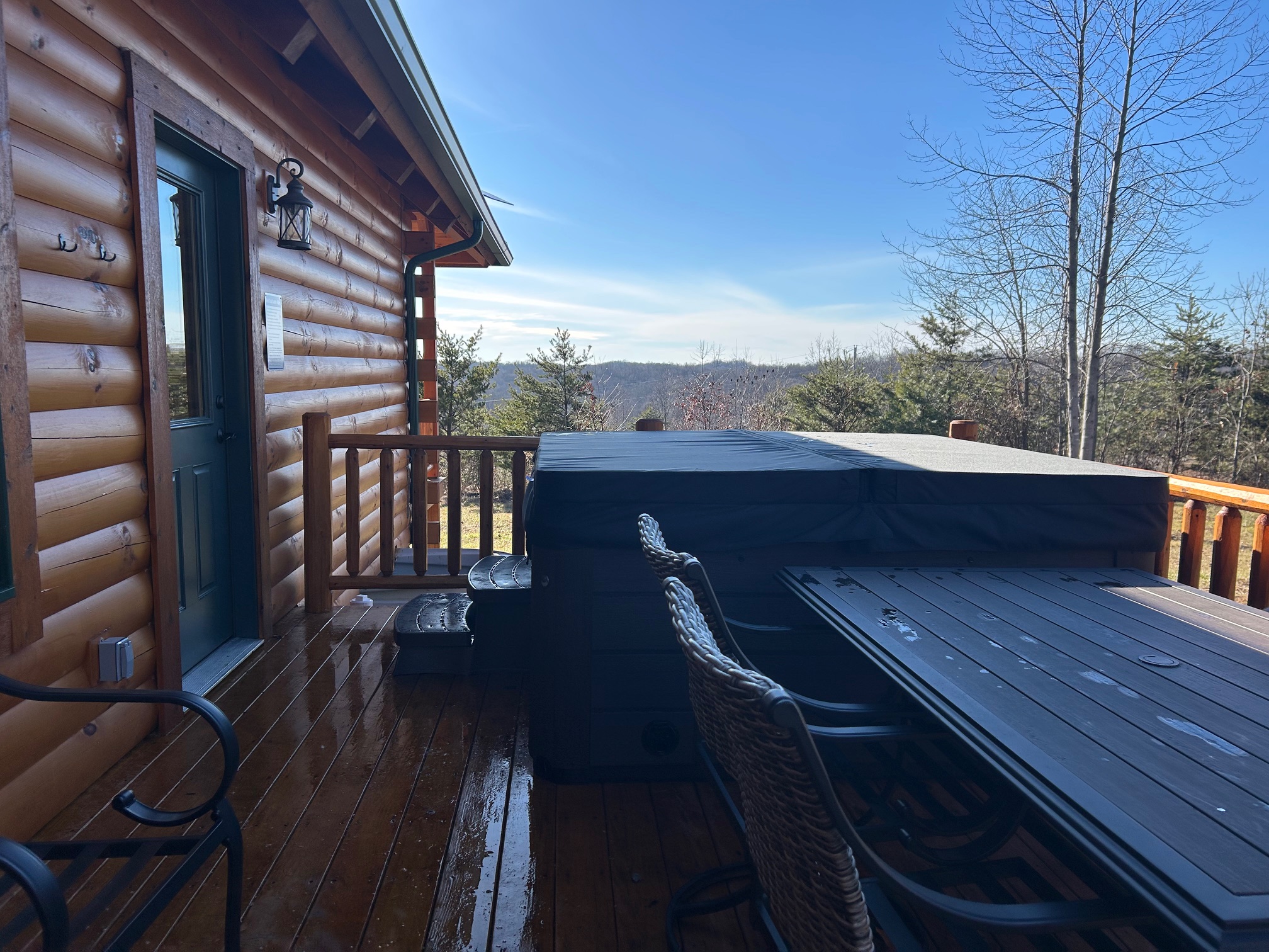 Soak Your Cares Away Under a Sky Full of Stars!