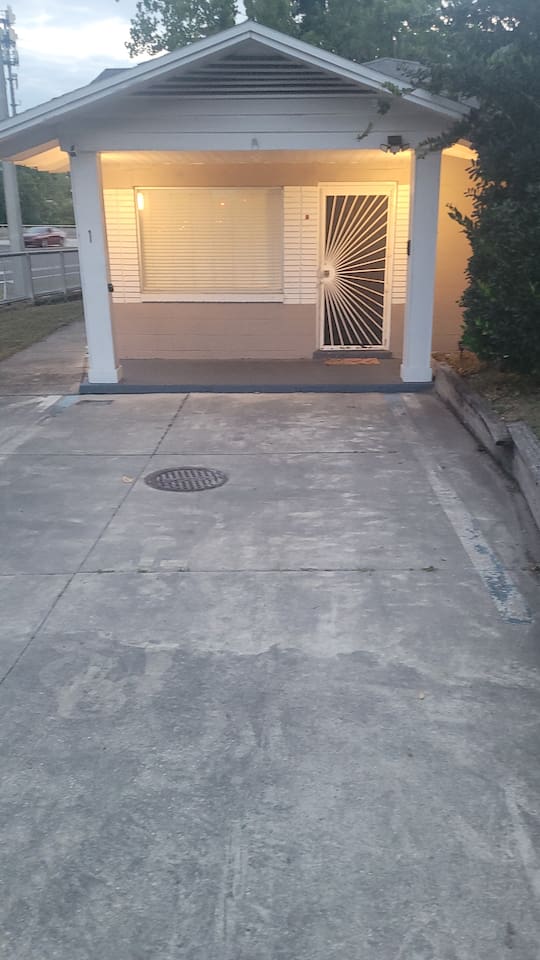 Calm 3BR Stay w/ 155-inch Projector 5