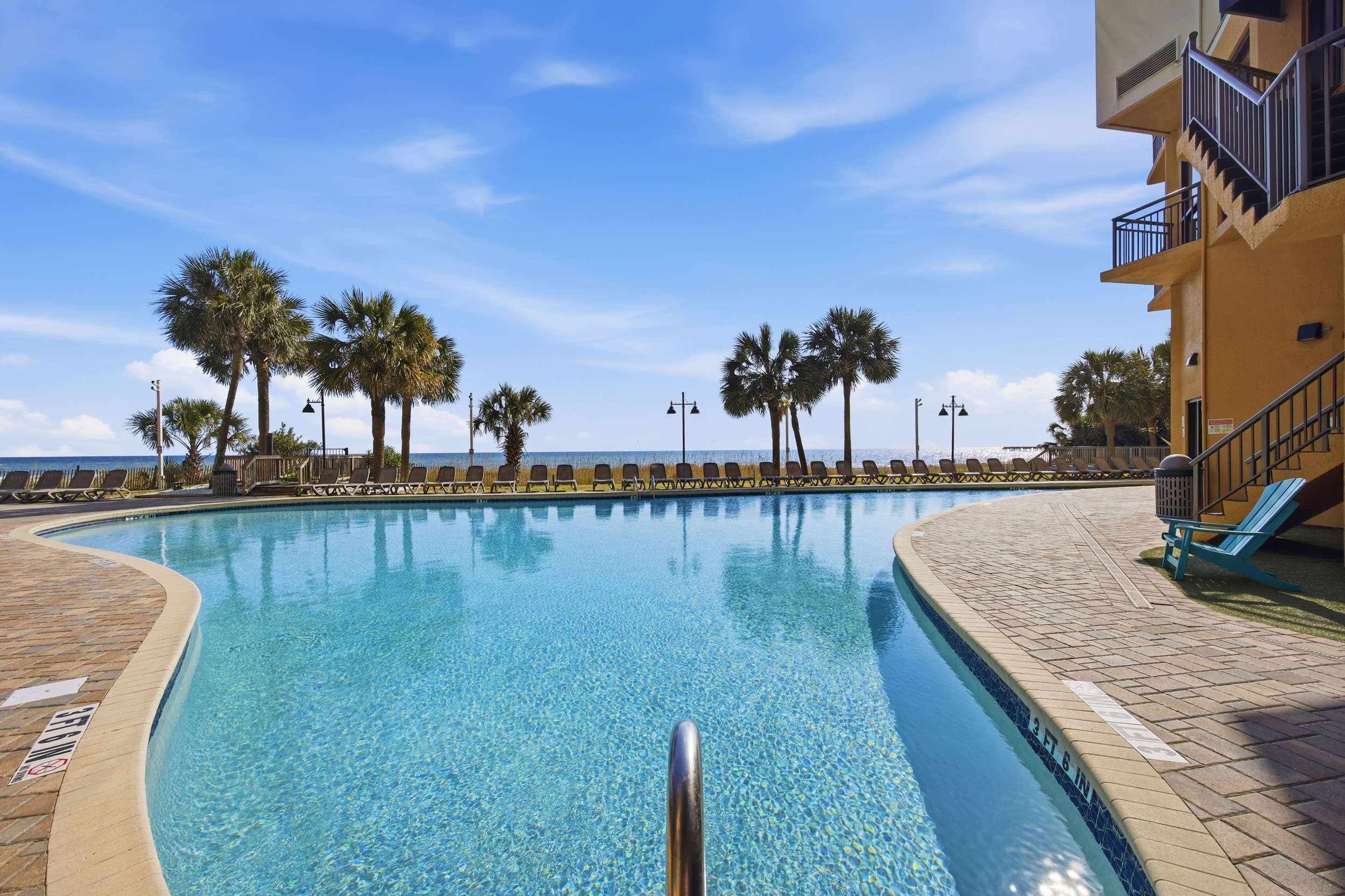 Beautiful Outdoor Pool