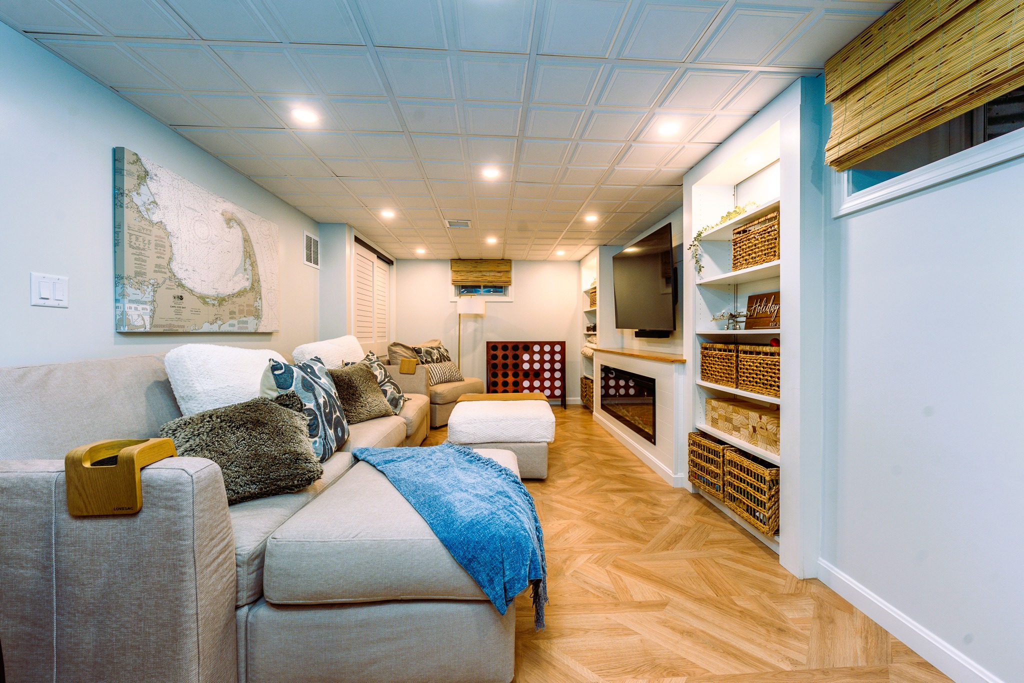 Lower Level Family Room, Electric Fireplace with Lights and Heatless Option (Use Anytime!)