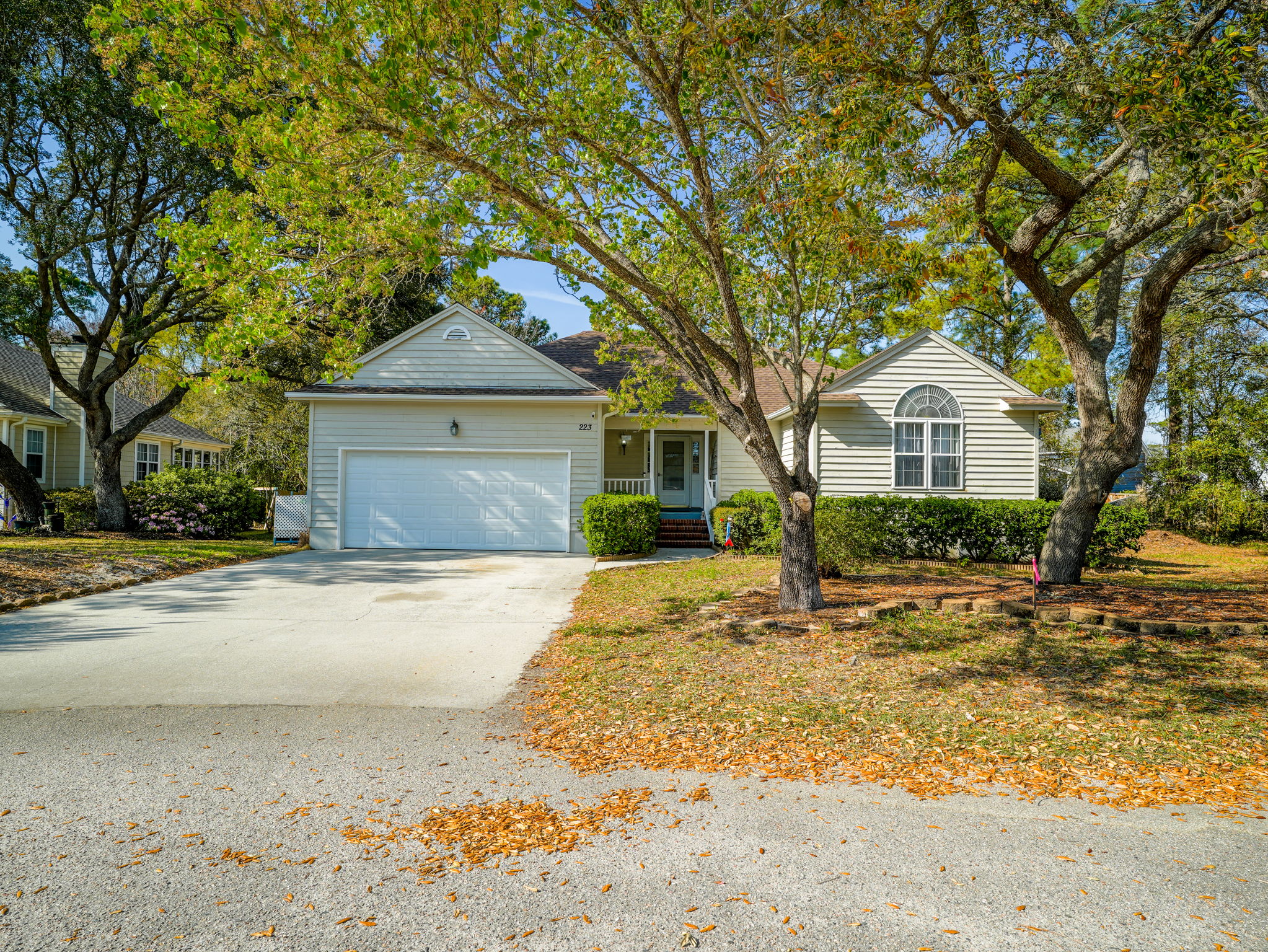 223 Rouen Ct
