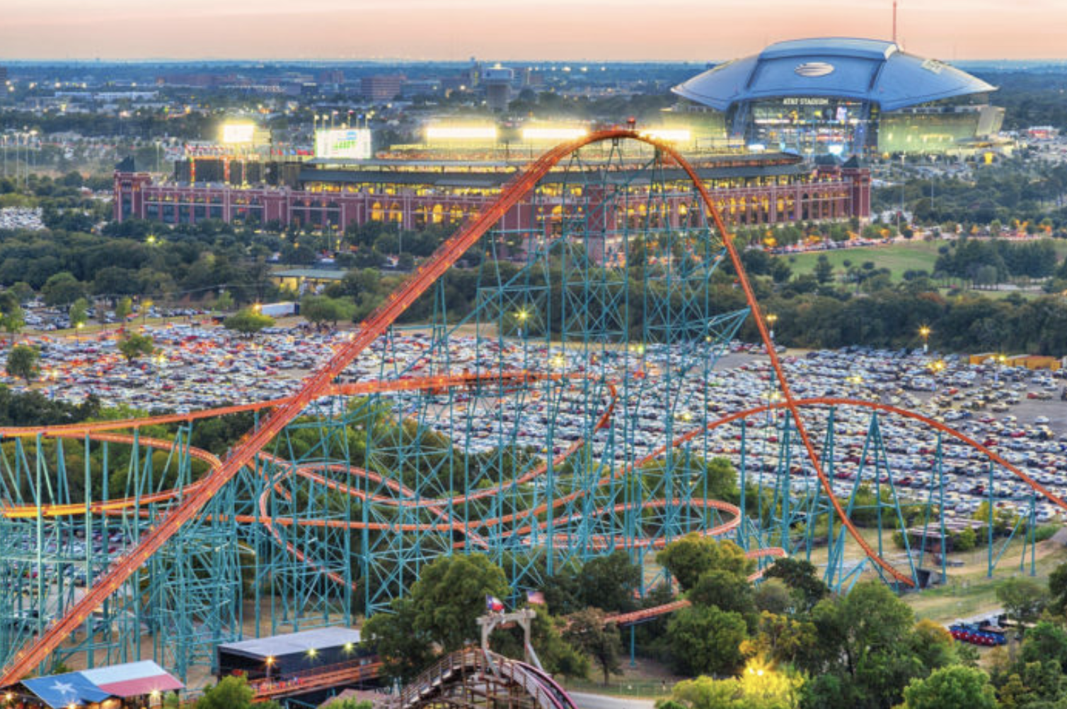 ix Flags Over Texas, one of the largest theme parks in the DFW area, just minutes away by car. Perfect for families and group day trips.